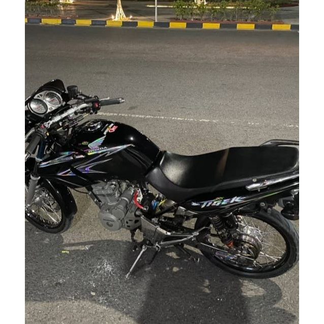 Tiger Revo Stiker Striping Ori Hologram Honda Tiger Revo Tahun 2012