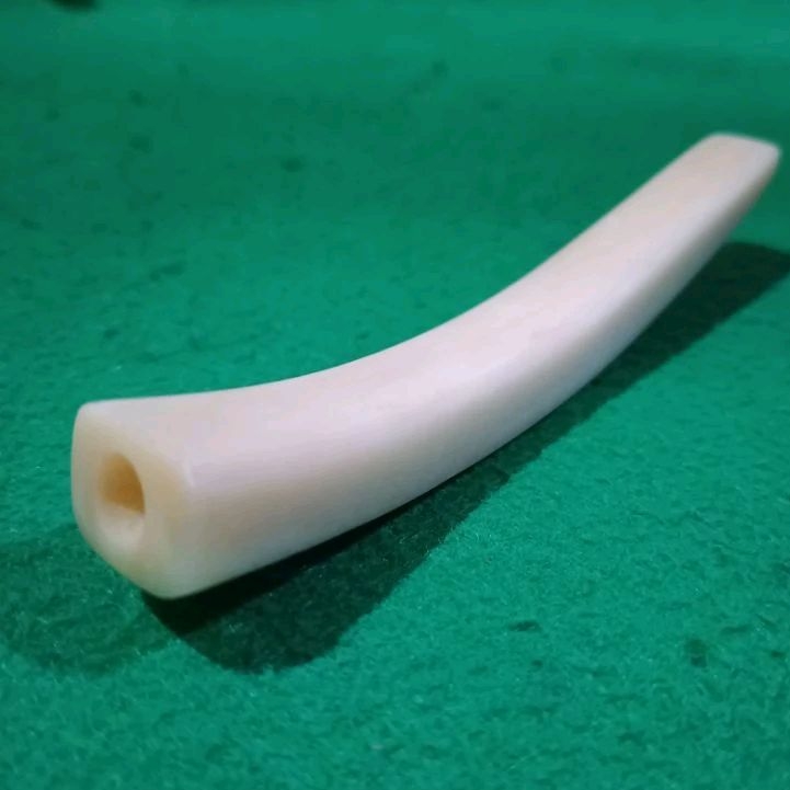 Once Pipa Tulang Iga Sapi Bentuk Kotak