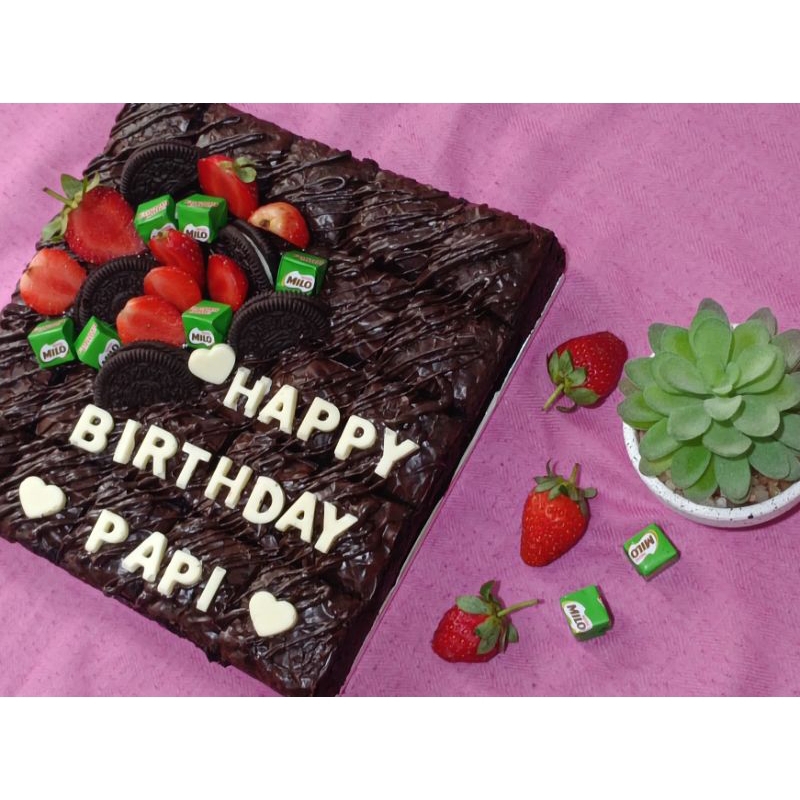 

Fudgy Brownies Bday, Annive Edition Spesial