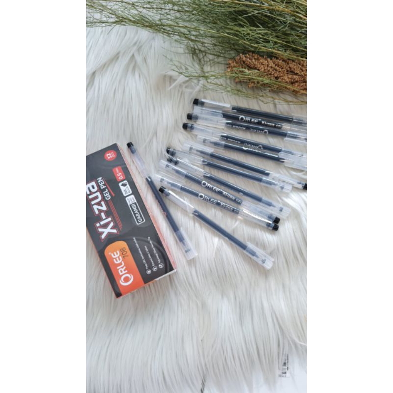 

BOLPOIN ORLE 1 LUSIN (ISI 12 PCS) / PULPEN TINTA