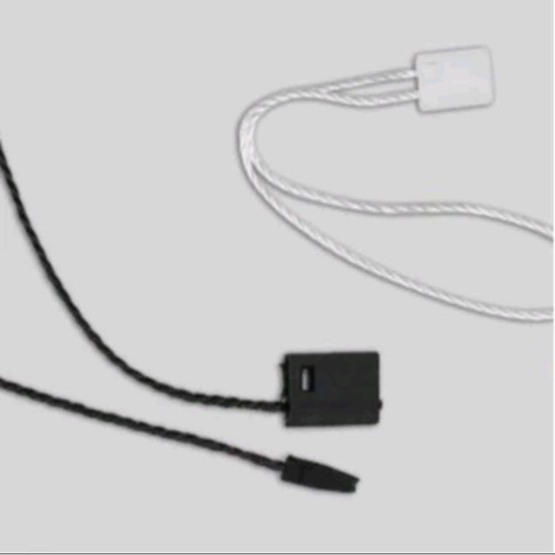 

Charisma Tali Hantag - Tali Hangtag Putih Hitam Premium Hang Tag