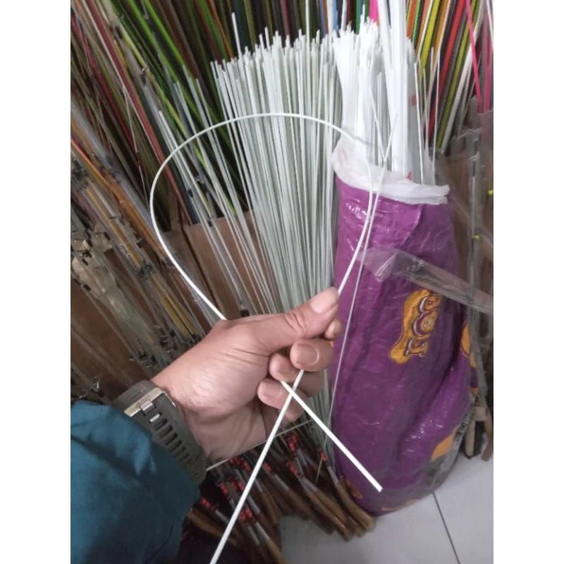 Ruji jeruji fiber telkom optik bahan joran wader, sangkar burung,lampion, sayap layangan dan lain la