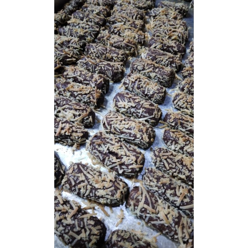 

COOKIES COKLAT KEJU