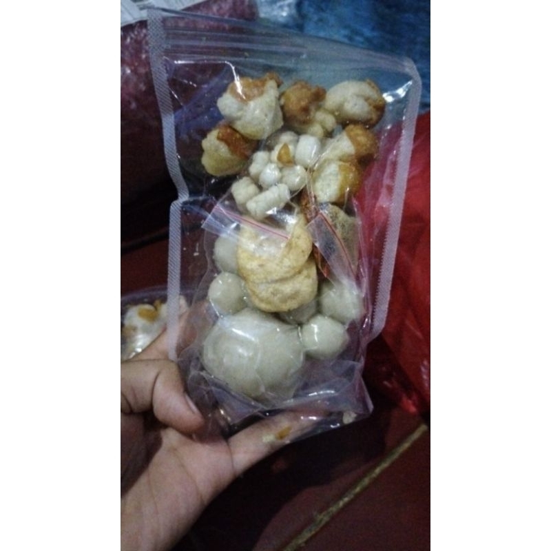 

Baso Aci Ayam Suwir