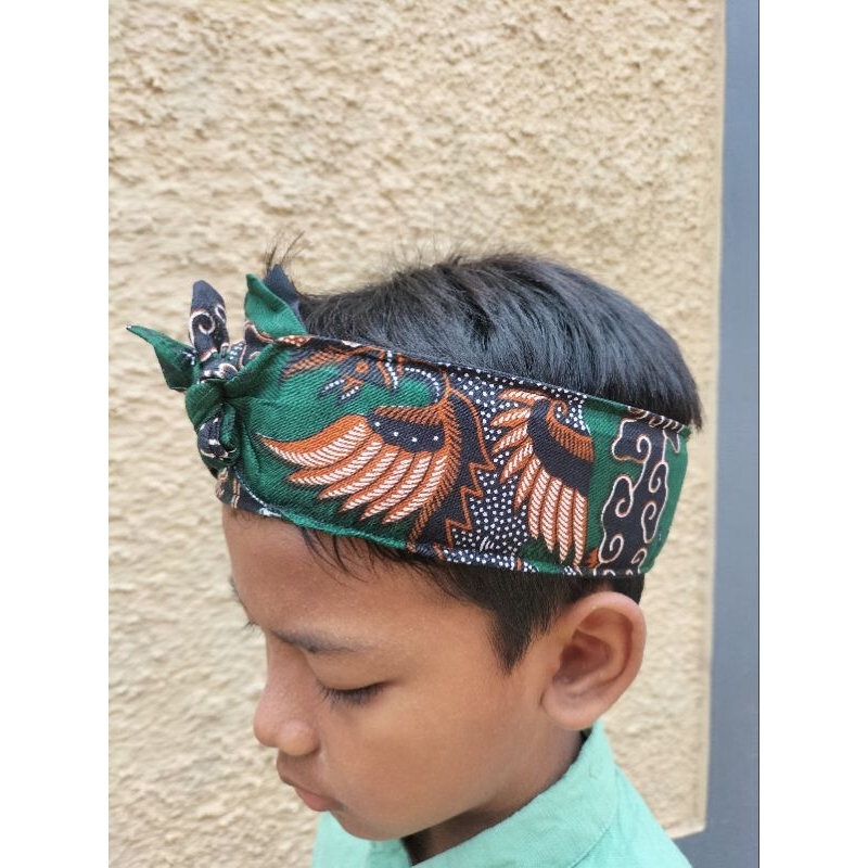 makuta wangsa iket sunda motif batik singopayung hijau