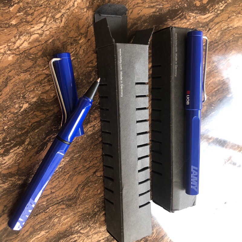 

Lamy Safari Rollerball pen Violet Special Edition (Germany)