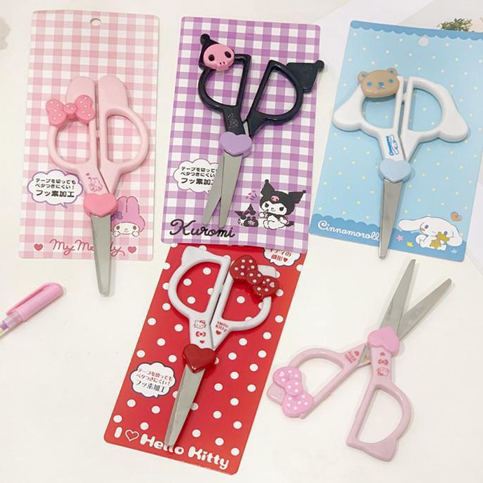 

Diskon Surprise Gunting Kepala Karakter My Melody Kuromi Cinnamoroll