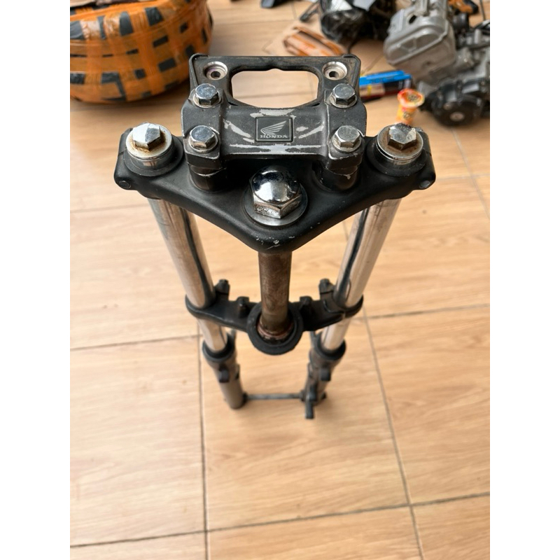 Shock depan CB150R OLD SHOCK BREAKER OLD CB150R K15 ORIGINAL