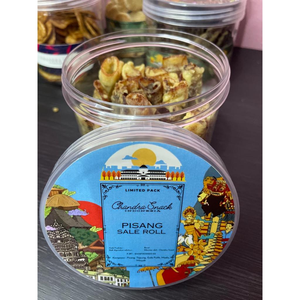 

CEMILAN PISANG SALE ROLL SBY KEMASAN 150GRAM CHANDRA SNACK