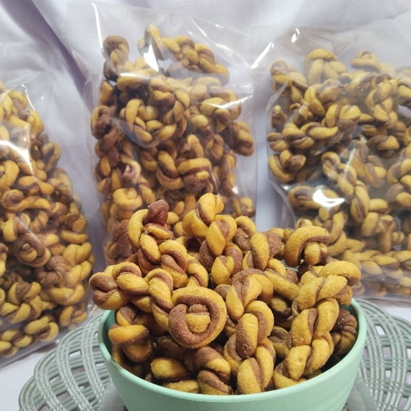 

Kue Tambang 250g / Kue kepang / Kue Untir