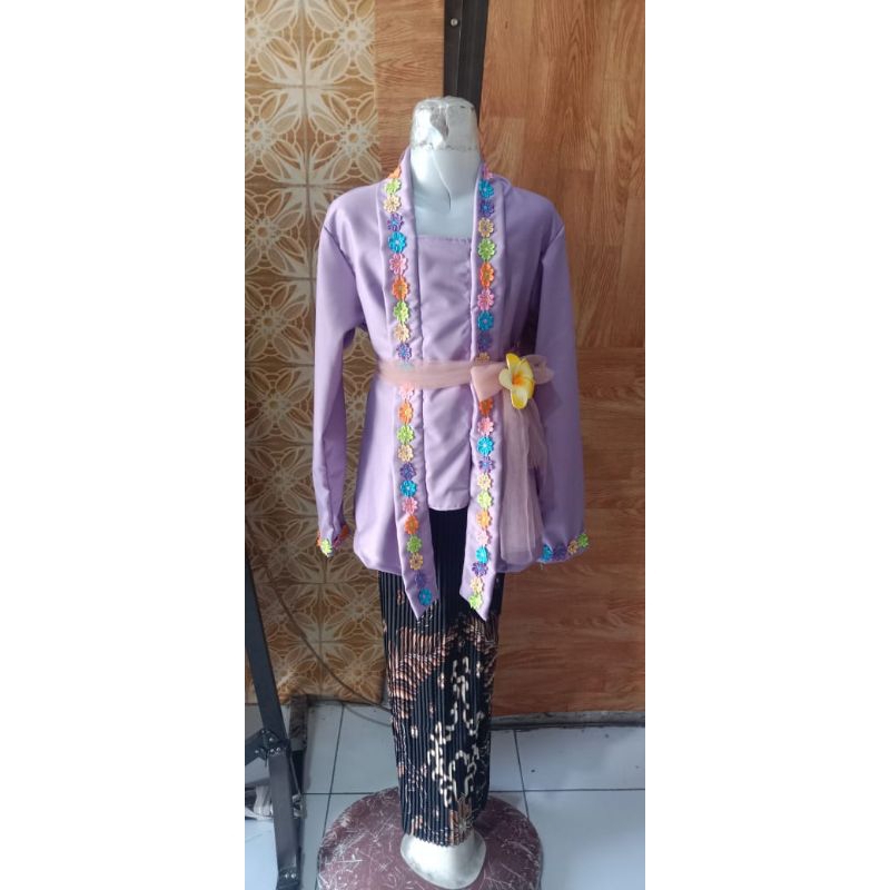 atasan kebaya toyobo