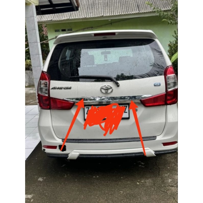 Trunkild Lis Chrome Pintu Bagasi Avanza Xenia 2016-2018 Original