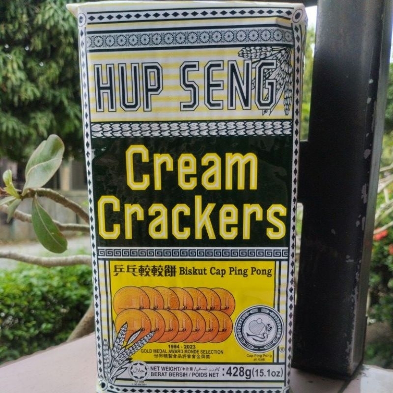 

HUP SENG Cream Crackers 428g