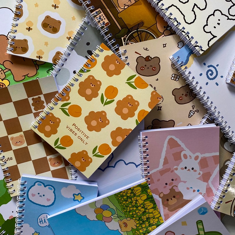 

NOTEBOOK NOTES BOOK KECIL A6 CUTE BEAR JURNAL JOURNAL BUKU CATATAN BUKU TULIS DIARY AGENDA PLANNER SPIRAL AESTHETIC