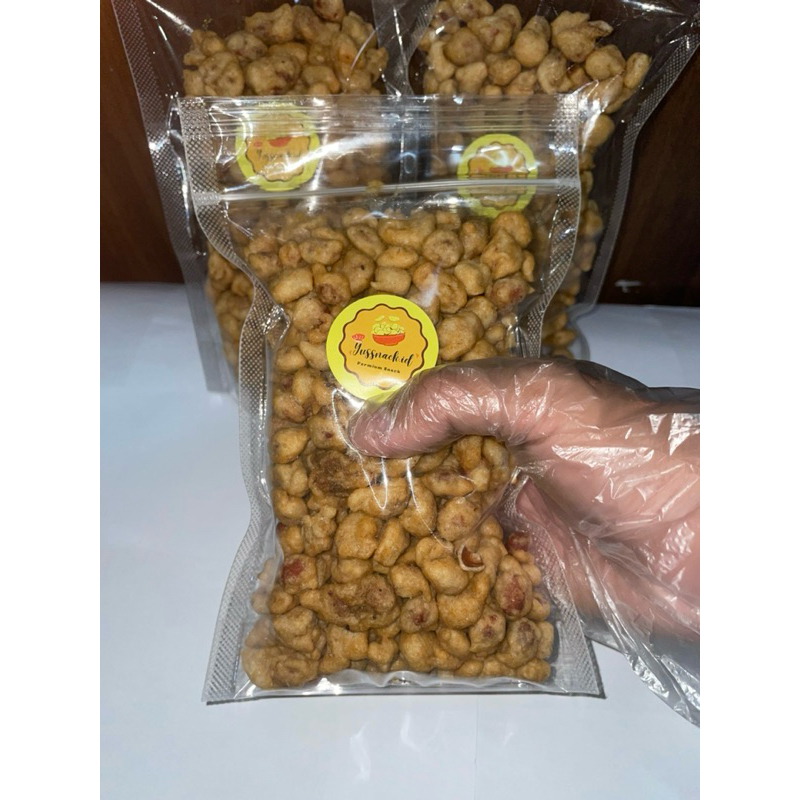 

cemilan makanan kacang bantung