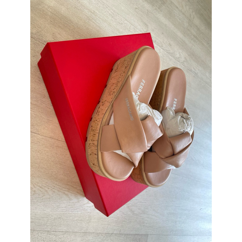 ferragamo wedges sandal