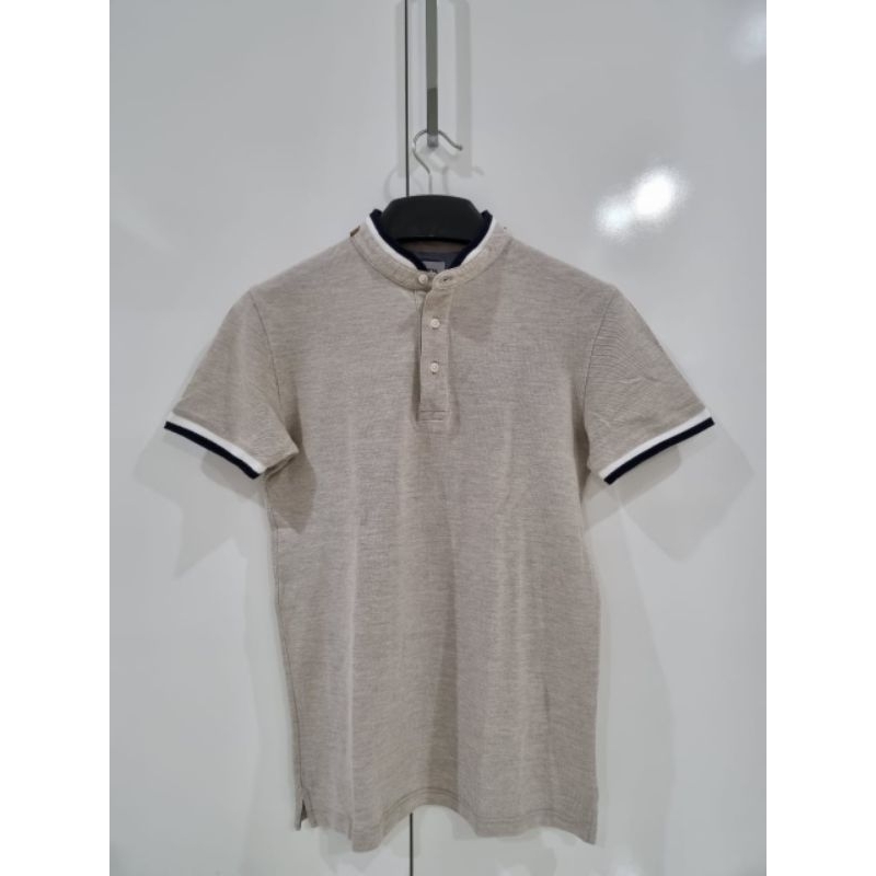 Preloved kaos kerah polo pria second zara S