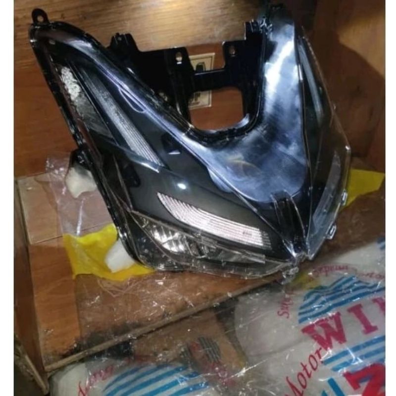 LAMPU DEPAN VARIO 160 + LED 2022