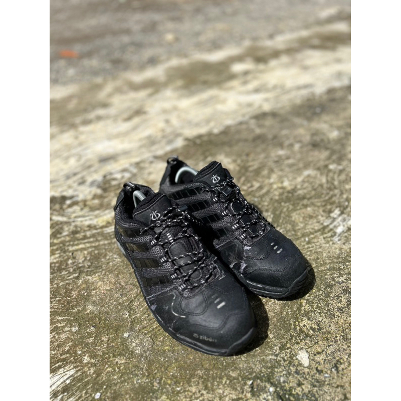sepatu gunung second original ziben