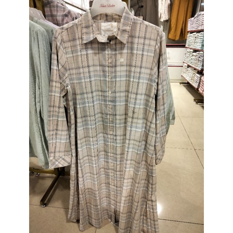 kemeja triset ladies terbaru