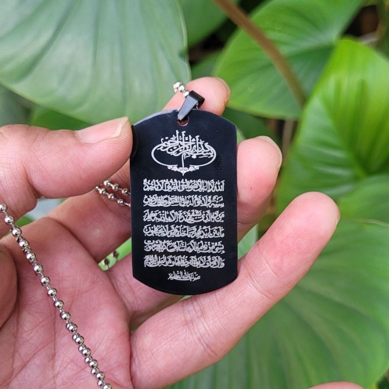 Kalung Ayat Kursi HITAM Titanium Tauhid Muslim Kaligrafi Arab