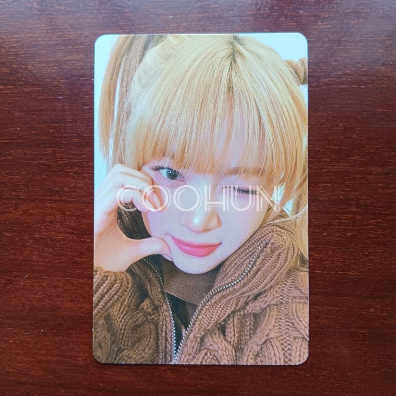 Le Sserafim Hong Eunchae Easy Official Photocard QR Weverse Ver