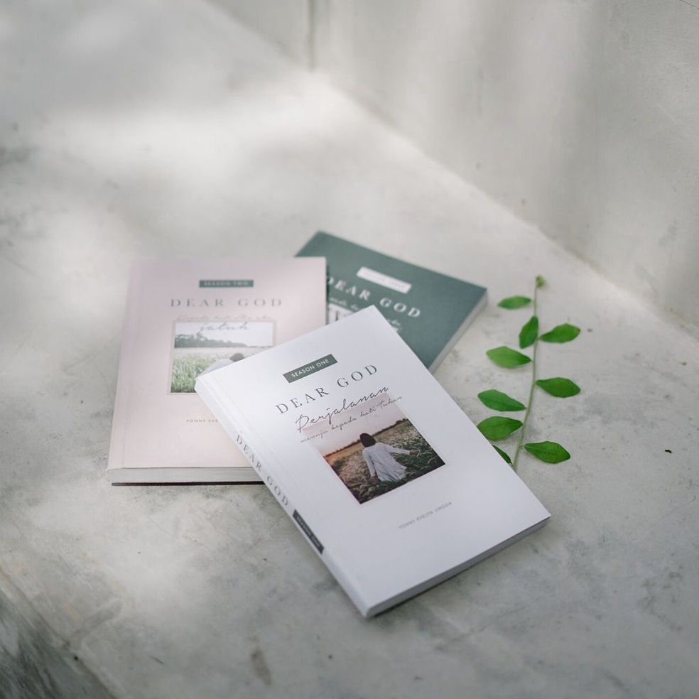 KODE L83W BUKU DEAR GOD JOURNAL  PERJALANAN MENUJU KEPADA HATI TUHAN