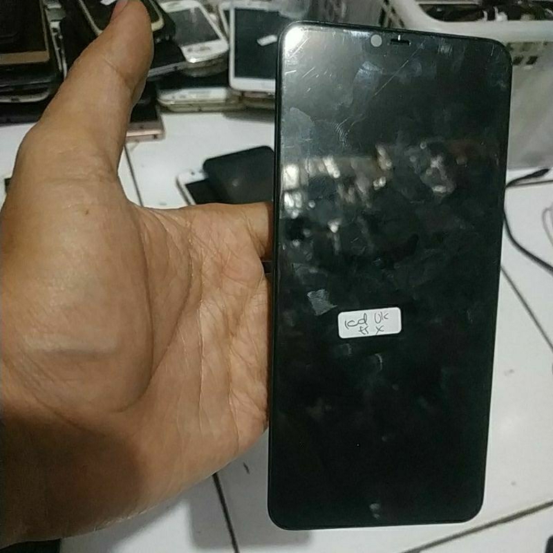LCD BEKAS OPPO A3S 1853 minus touchscreen