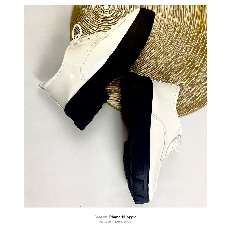 docmart wanita | sepatu docmart putih by Exelyn shoes | docmart kantor