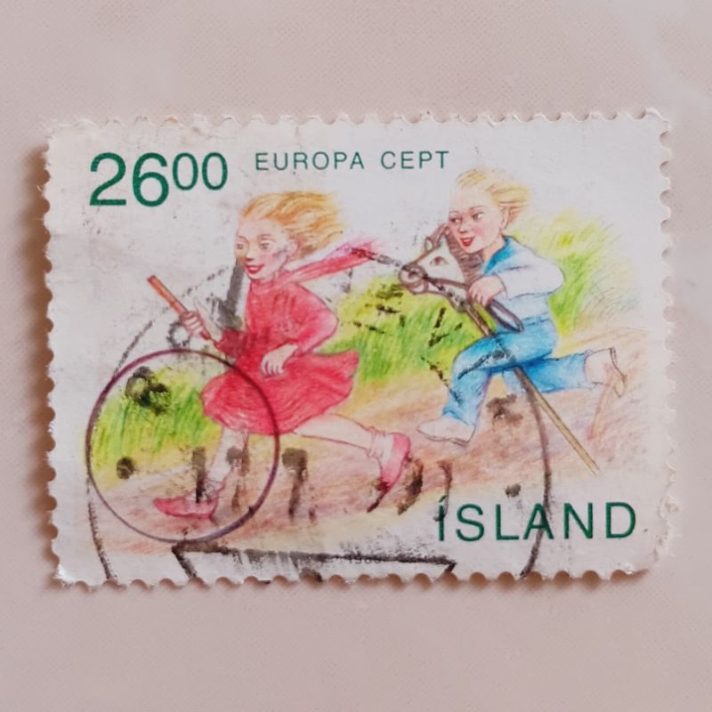 

(AA) Perangko Islandia 1989 Europa (C.E.P.T.) 1989 - Children's Games 26 krona Used