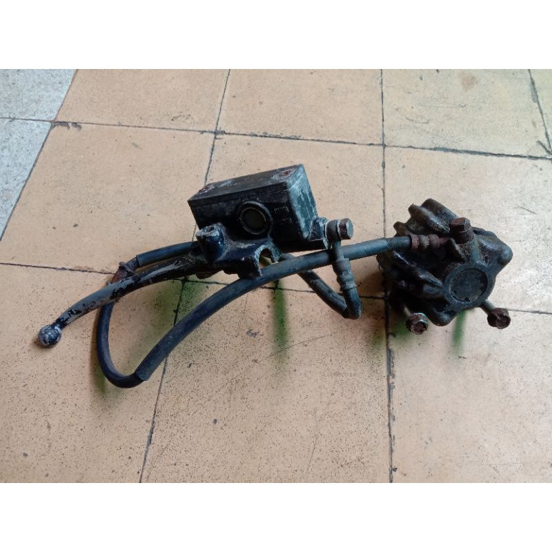 Pengereman Set Master Kaliper Kawasaki Binter Merzy KZ200 GTO KH100 KH110 Original