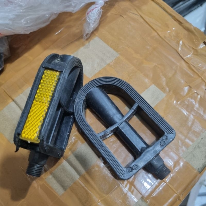 PEDAL SEPEDA BMX DAN MINI PEDAL GOWESAN SEPEDA