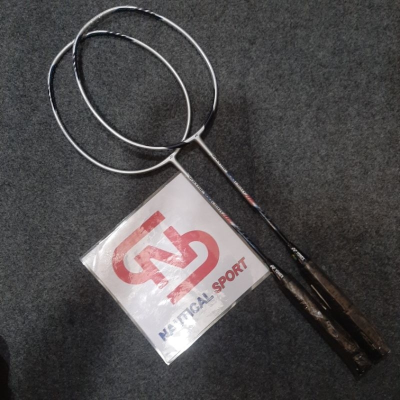 RAKET BADMINTON YONEX VOLTRIC 100 -200 LIHGT LCW ORIGINAL