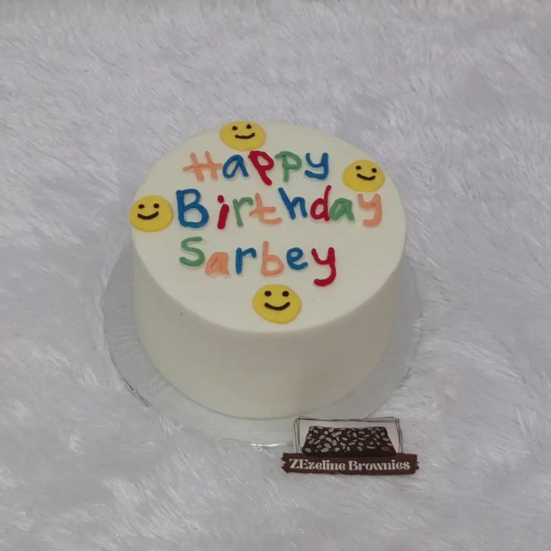 

Birthday Cake/Kue Ulang Tahun Tema Smile