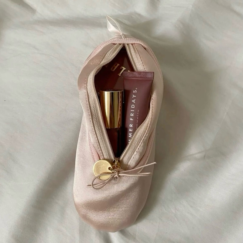 

[READY] Everdazzle - Pointe Ballet Shoes Pencil case | PETIT TROUVER dupe | coquette ⋆₊˚⊹♡