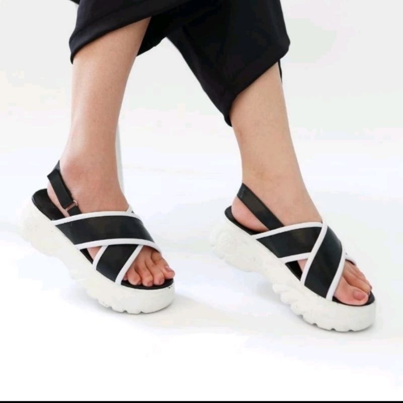 Sendal Sneakers Tali wanita sol tinggi 5cm/Sandal Wedges