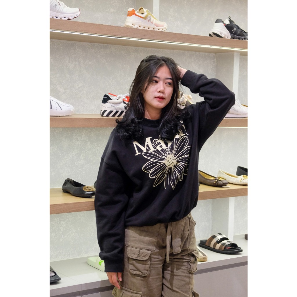 MARDI CREWNECK CREAM FLOWER