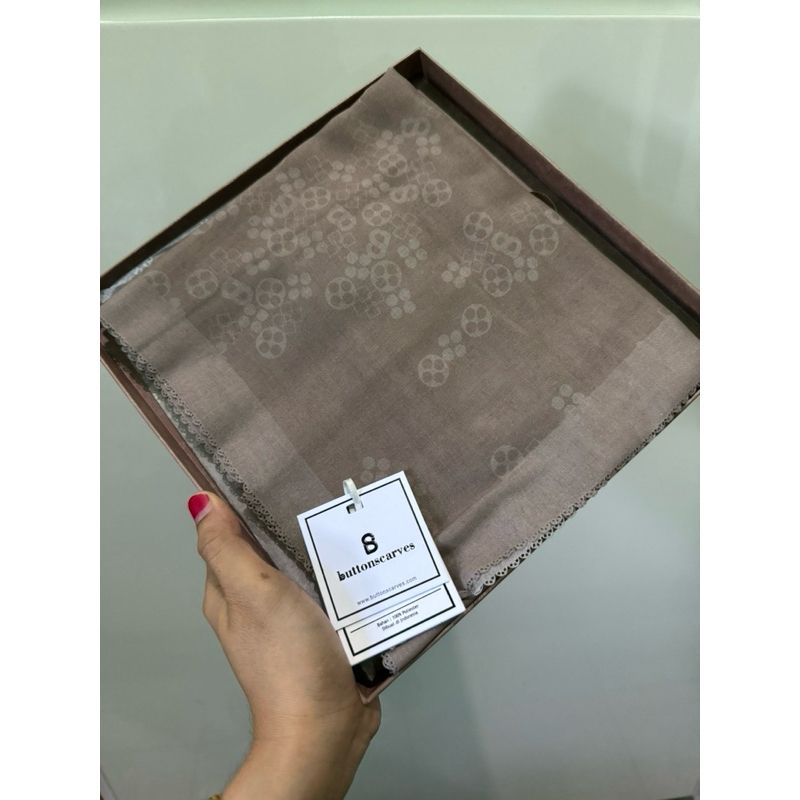 MONOGRAM TAUPE BUTTONSCARVES NEW