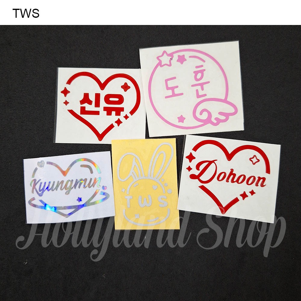 

Sticker Cutting TWS Member Nama Hangeul Lightstick (2pcs)
