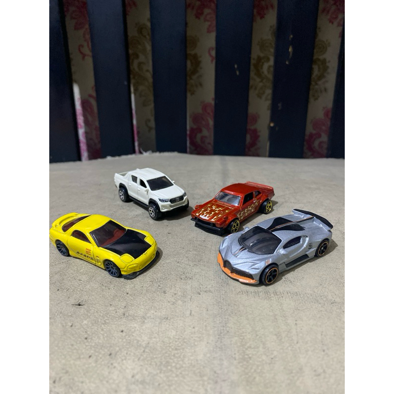 PAKET HOTWHEELS