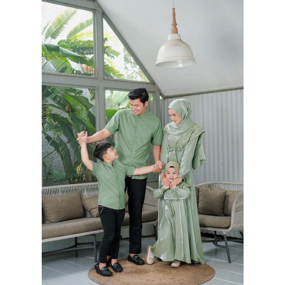 Proses sekarang Sarimbit Set Keluarga SHIMMER SAGE GREEN Family Set Lebaran Idul Fitri