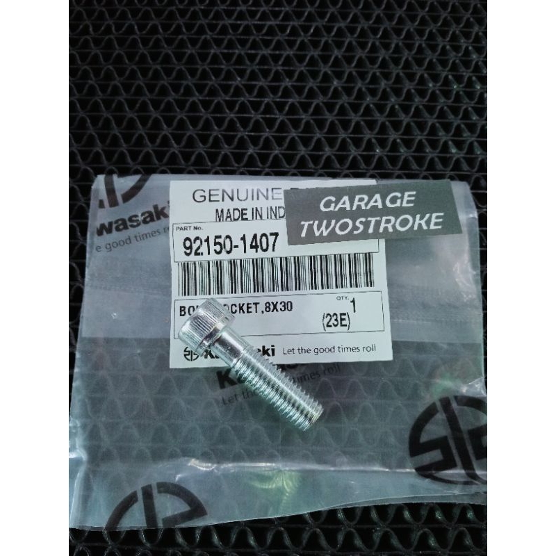 BAUT SEGITIGA ATAS PENJEPIT SEGITIGA ATAS NINJA 150 NINJA RR OLD NINJA RR NEW ZX CBU UKURAN 8X30 ORI