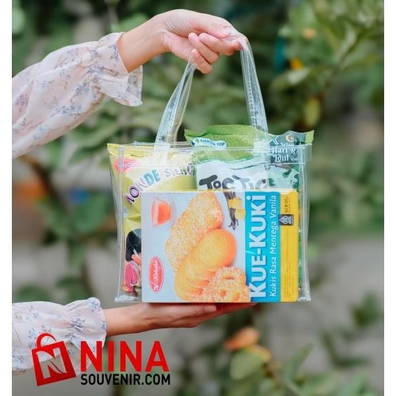 

Tas Snack / Kfc Transparan P.25 L.13 T.20 PwC