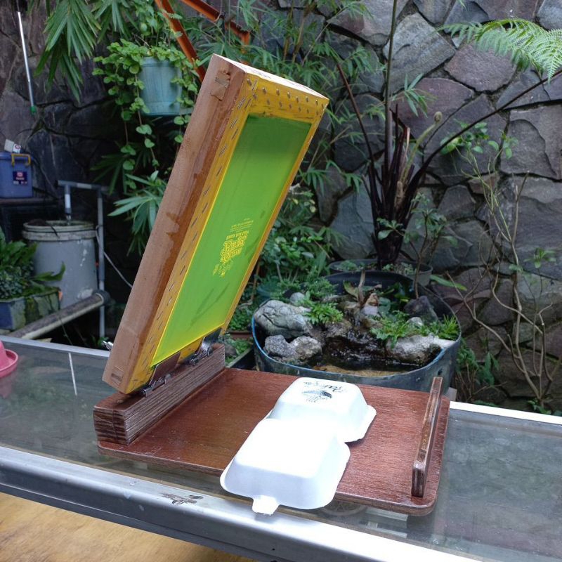 

MEJA SABLON BOX STEROFOM SIZE 8X8 CM KOMPLIT