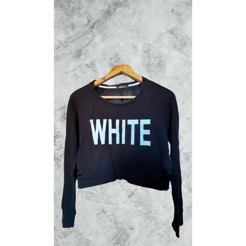 crewneck black&white