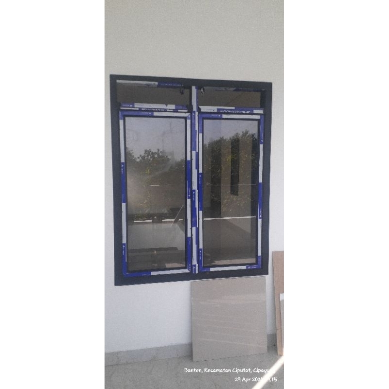 sepesialis kusen pintu jendela alumunium dan kaca