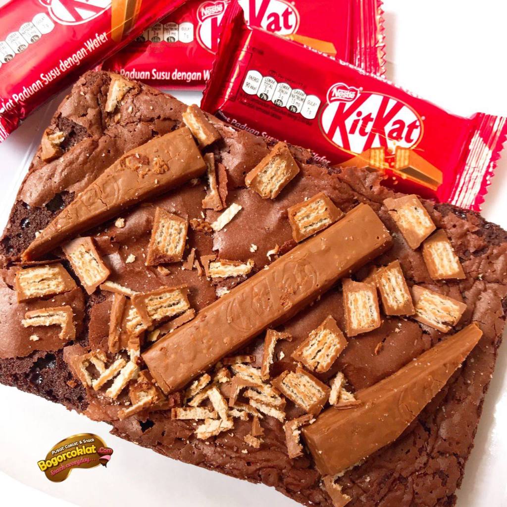 

Ready Stock Brownies KitKat (uk 15x10cm)