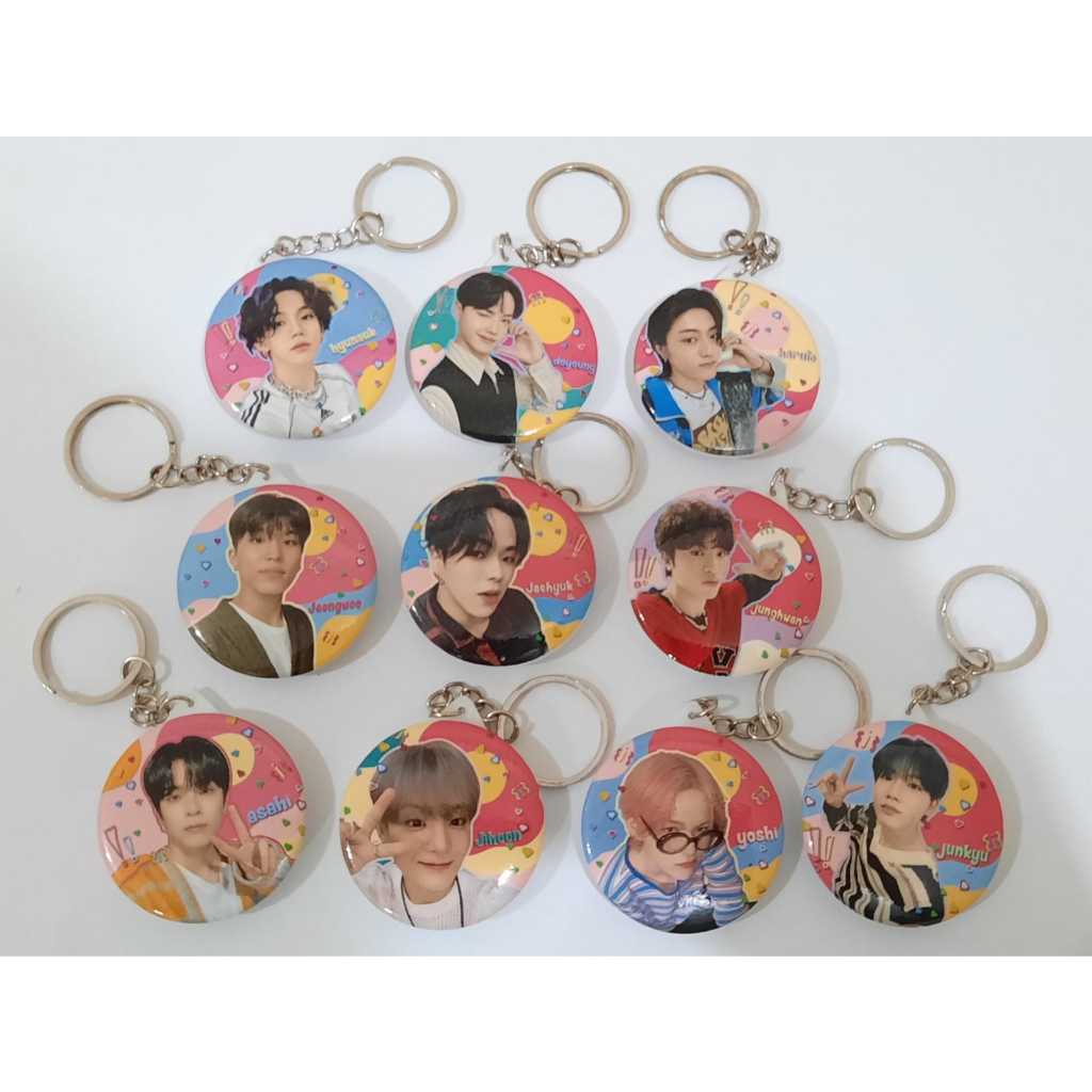 Freebies KPOP gantungan kunci Treasure /Freebies Kpop Gantungan kunci ganci TREASURE/bisa custom (fr