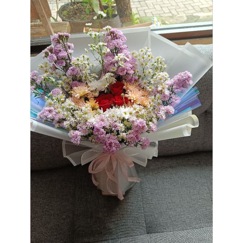 buket bunga mawar asli segar mix aster Surabaya