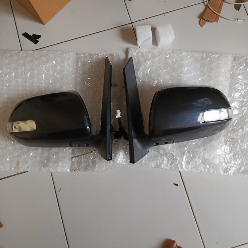 Spion Innova V Luxury Tahun 2012 2013 2014 2015 Retrack lipat otomatis